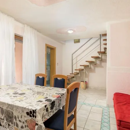 Manda - One Bedroom With Terrace A3 Διαμέρισμα