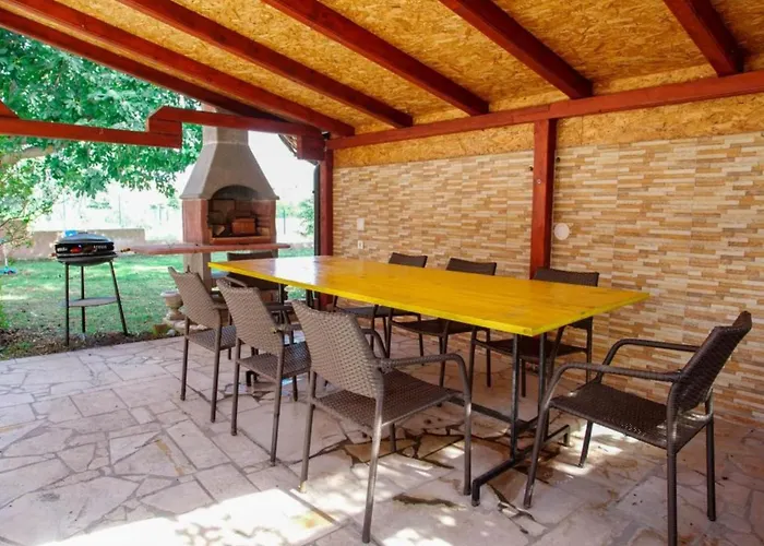 Manda - One Bedroom With Terrace A3 Valbandon